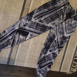 Lululemon stretch pants